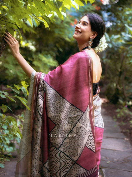 Pranay Pink Silk Saree with Abstract Motifs