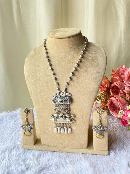 Nargis Antique Silver Necklace Set