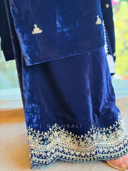Neelora Navy Velvet Zari Suit Set with Sequin Work