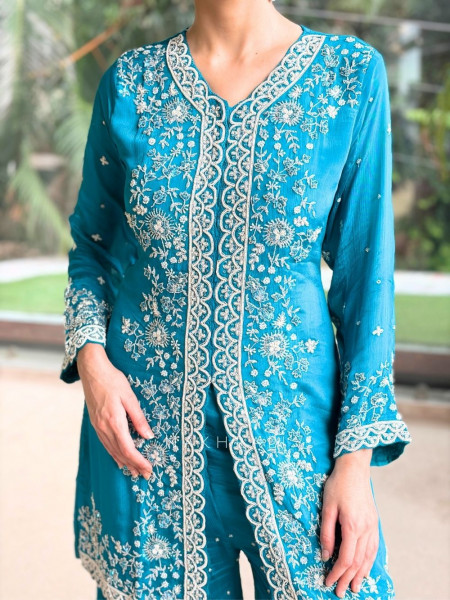 Glacier Bloom Rama Plazzo Suit Set