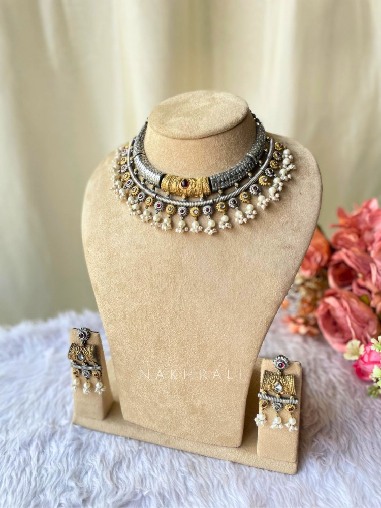 Image of Trajva Heritage Pearl Drop Necklace Set