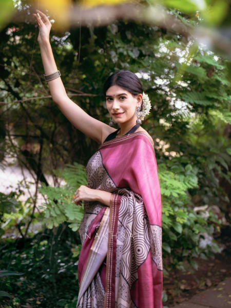 Pranay Pink Silk Saree with Abstract Motifs