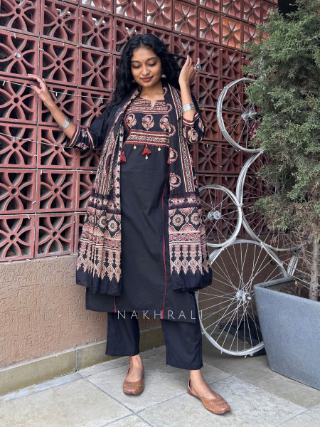 Kashvi Black Cotton Suit Set with Printed Yoke Detail