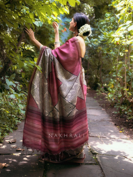 Pranay Pink Silk Saree with Abstract Motifs