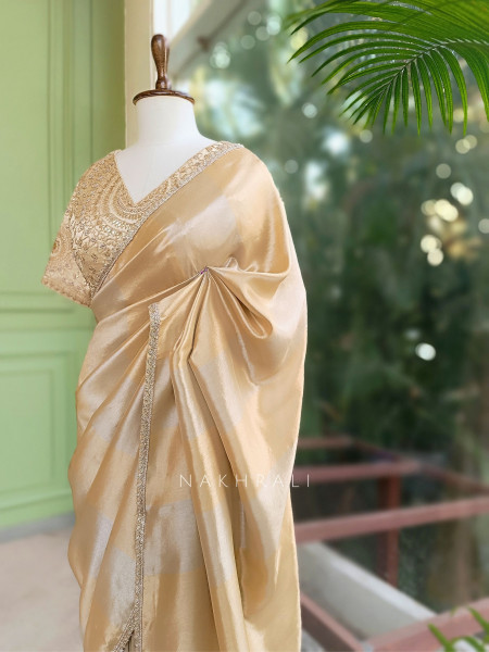 Breeze Elara Saree With Readymade Blouse