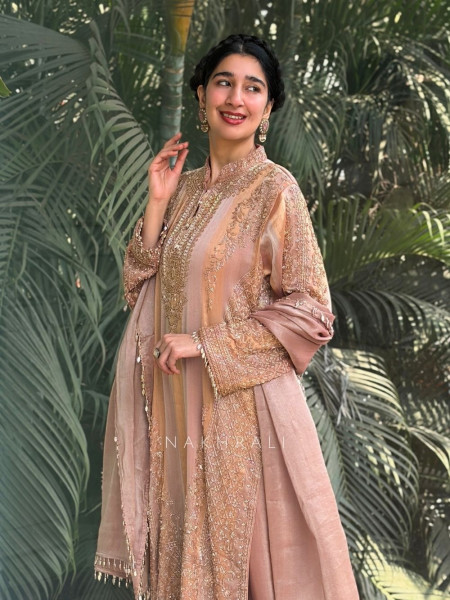 Zariya Peach Suit Set with Cut Dana and Zari Work