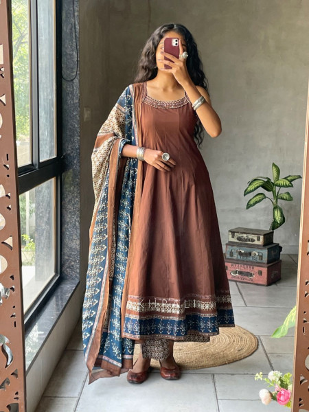 Miraya Brown Cotton Suit Set with Printed Border Detail