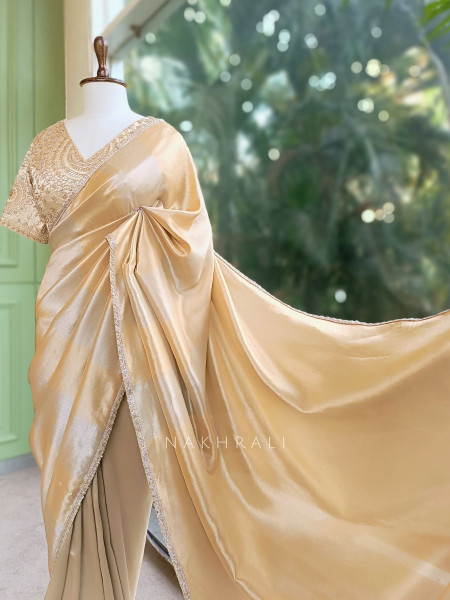 Breeze Elara Saree With Readymade Blouse