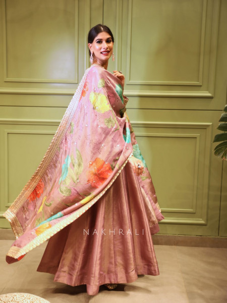 Alfaaz Pink Onion Anarkali Set