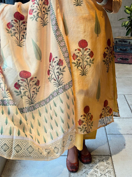 Saanjh Yellow Kota Doria Suit Set with Floral Print