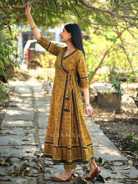 Umrao Mustard Angrakha Cotton Kurta Pant Set