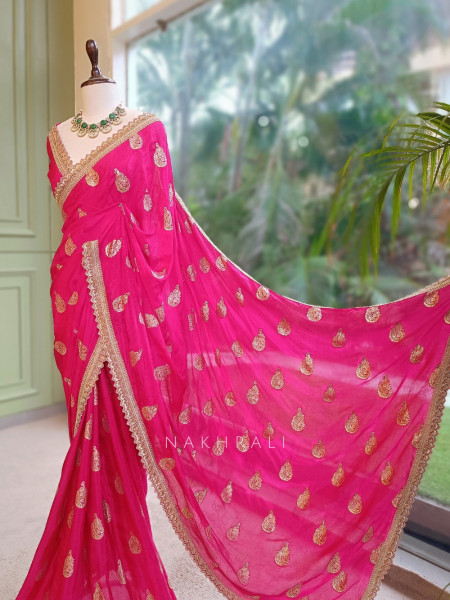 The Floaty Pallu Magenta Georgette Saree