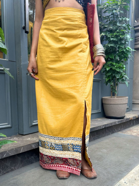 Peetika Mustard Yellow – Slub CottonKalamkari & Ajrakh-Inspired Border