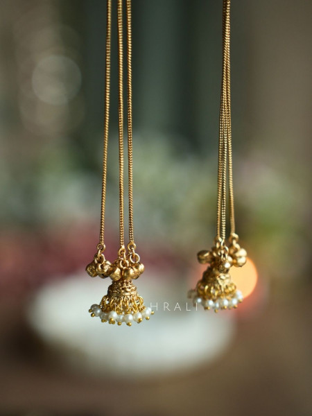 Arohi Green Stone Kashmiri Earring