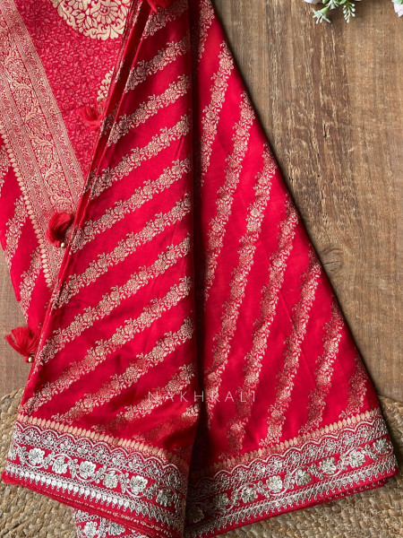 Nazm-e-Bahaar  Red Saree With Floral Motif Border Work