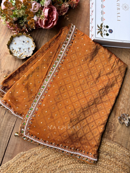 Kundankaari Brown Crushed Chinon Saree