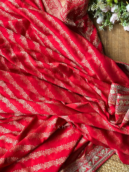 Nazm-e-Bahaar  Red Saree With Floral Motif Border Work