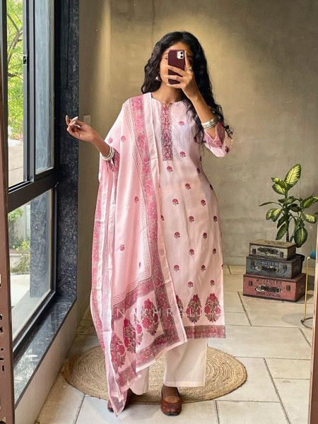 Meher Peach Kota Doria Suit Set with Floral Print