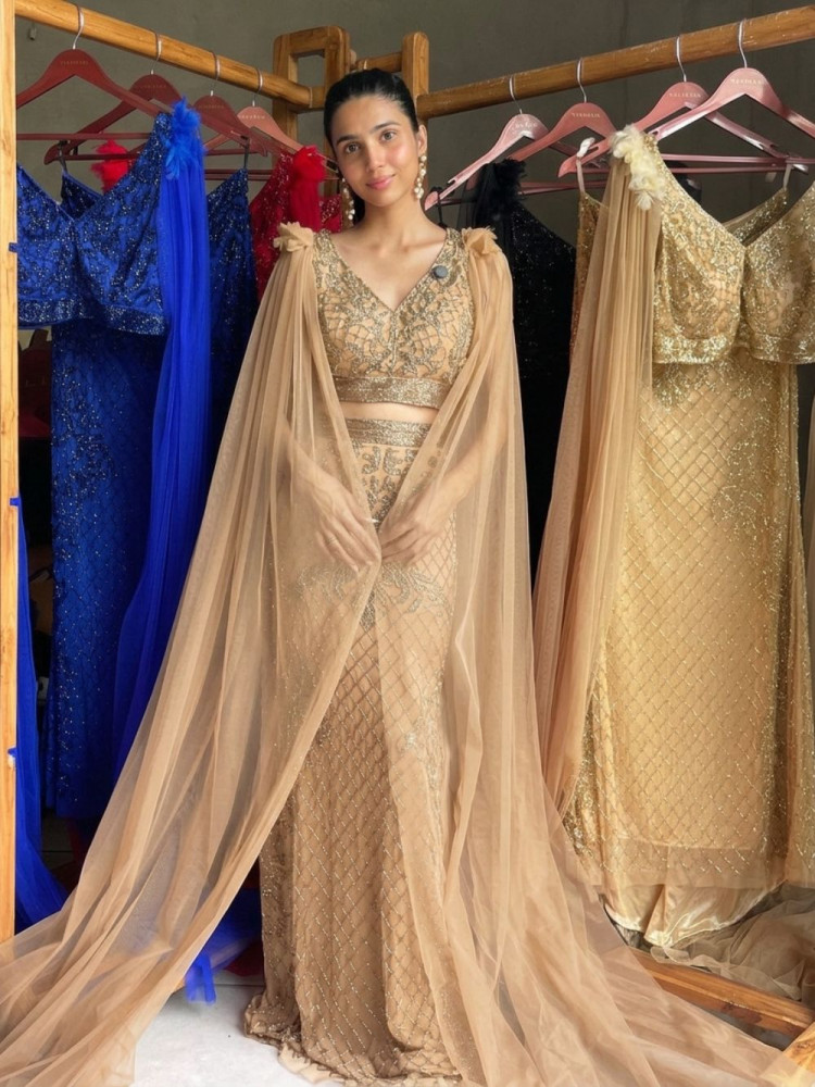 Image of Nova Golden Crop Top &amp; Skirt Set with Cut Dana Work