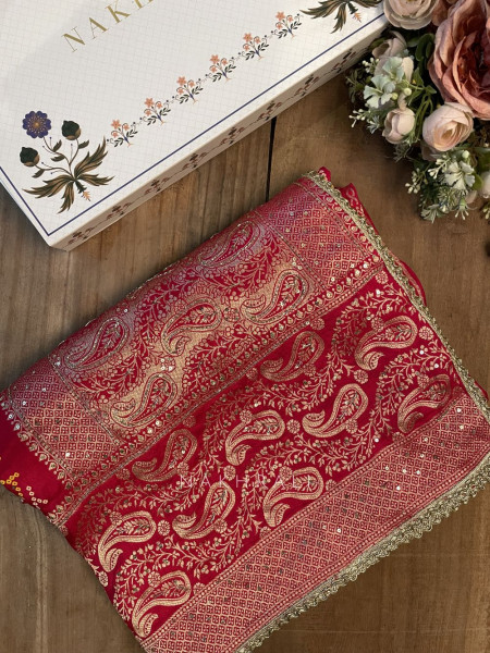 Bhavika Magenta Bandhani Saree with Zari Weave