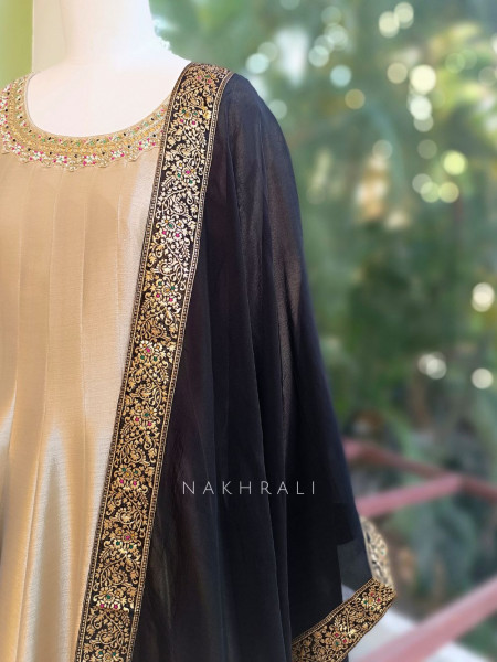 Zyra Black Anarkali Set with Embroidery Detailing