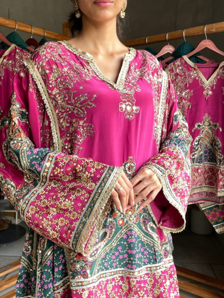 Calico Magenta Farshi Suit Set