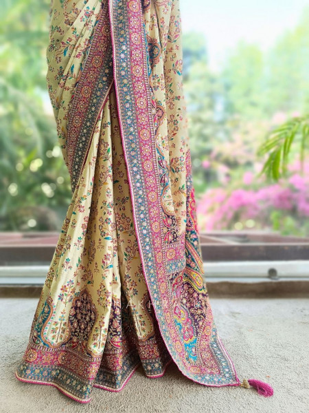 Fiora Cream Floral Woven Saree Set