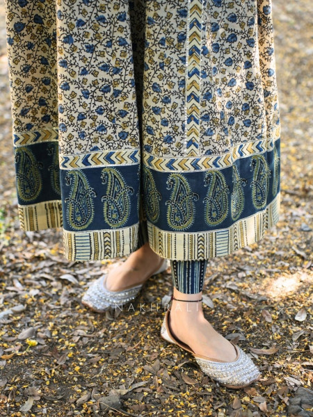 Umrao Cream Angrakha Cotton Kurta Pant Set