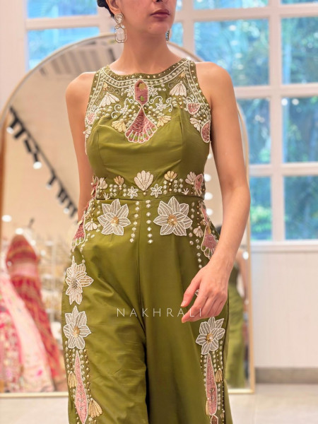 Kultru Knot Green Indo Western Jumpsuit with Thread Embroidery