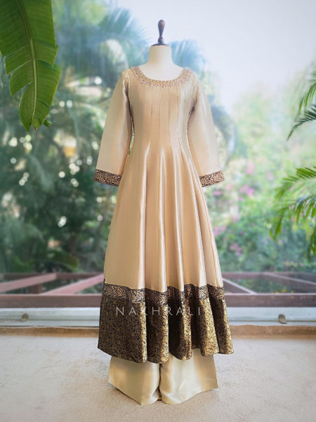 Zyra Black Anarkali Set with Embroidery Detailing