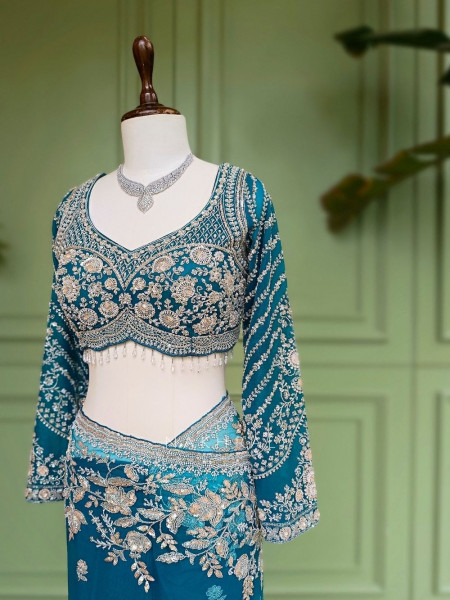 Leher-e-Ishq Blue Net Saree With Floral Hand Embroidery