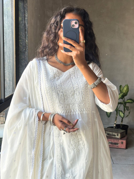 Saesha White Chikankari Kurta Set with Dupatta