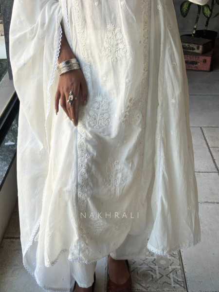 Saesha White Chikankari Kurta Set with Dupatta