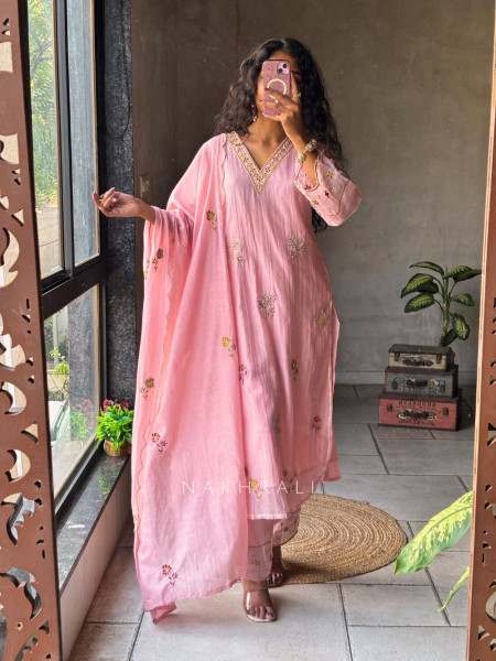 Mrinala Pink Suit Set with Floral Embroidery