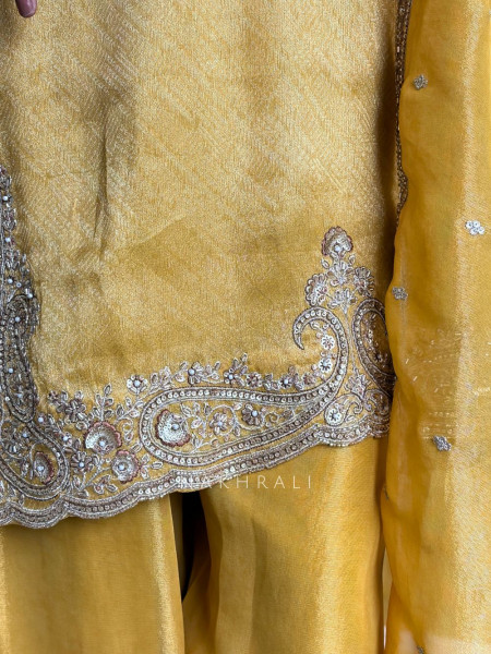 Zehra Yellow Embroidered Suit Set with Sequin and Cut Dana Work