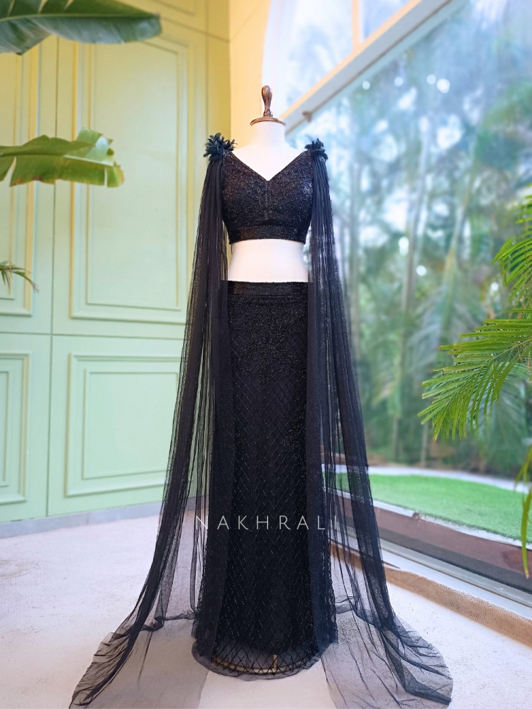 Image of Nova Black Crop Top &amp; Skirt Set with Cut Dana Work