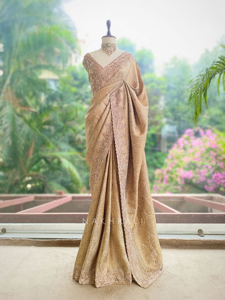Image of Svaran Lata Cream Banarasi Brocade Saree with Cut Dana Work