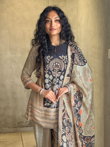 Virelle Black Printed Suit Set