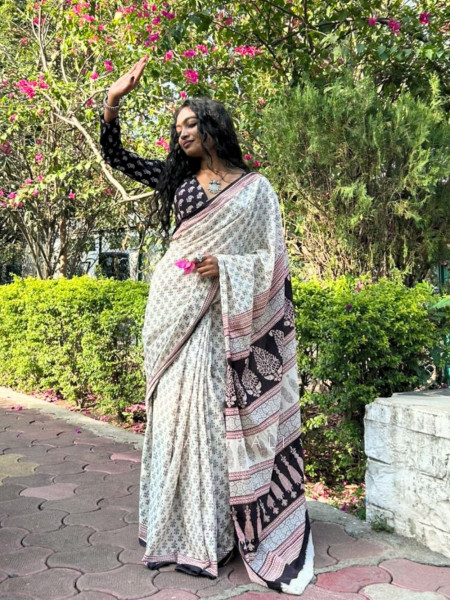 Suramya Bagh Printed Saree