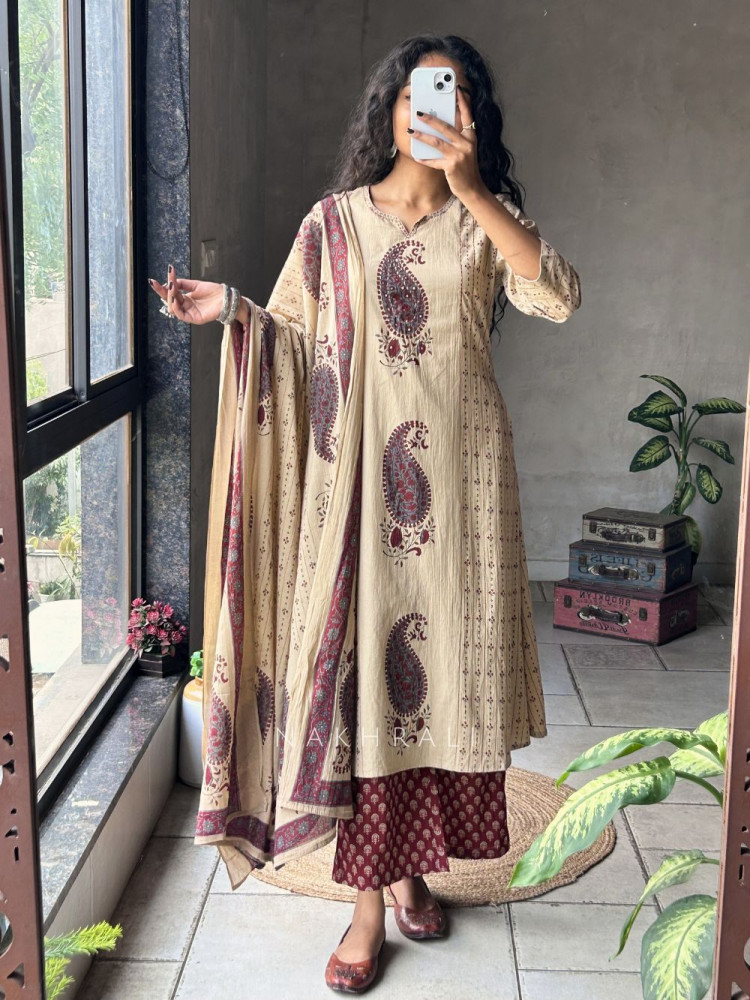 Image of Rangini Red Cotton Suit Set with Paisley Print