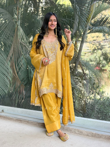 Zehra Yellow Embroidered Suit Set with Sequin and Cut Dana Work