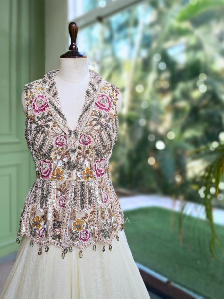 Linear Eden Cream Georgette & Tulle Net Lehenga