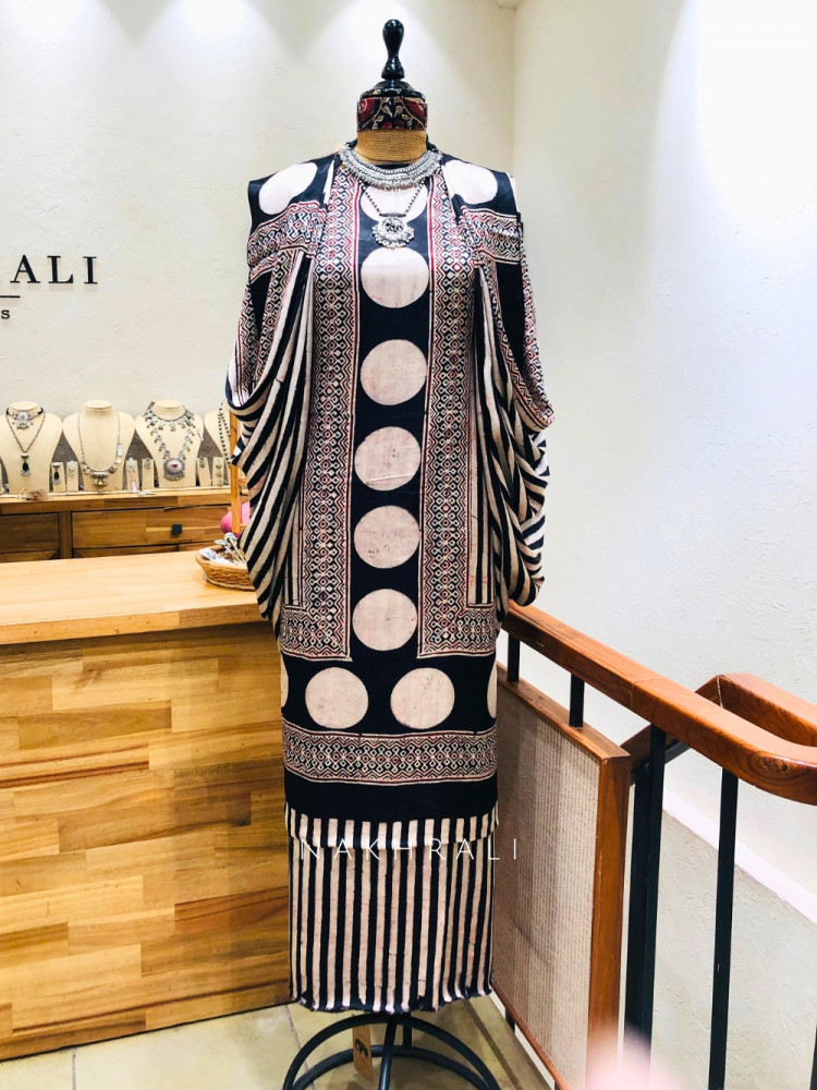 Image of Zahara Black Modal Dress Material Set with Basic Print