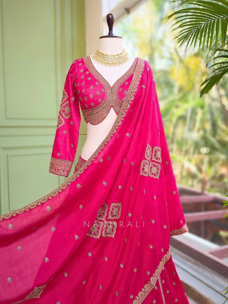Toshika magenta Lehenga Set with Detailed Embroidery Work