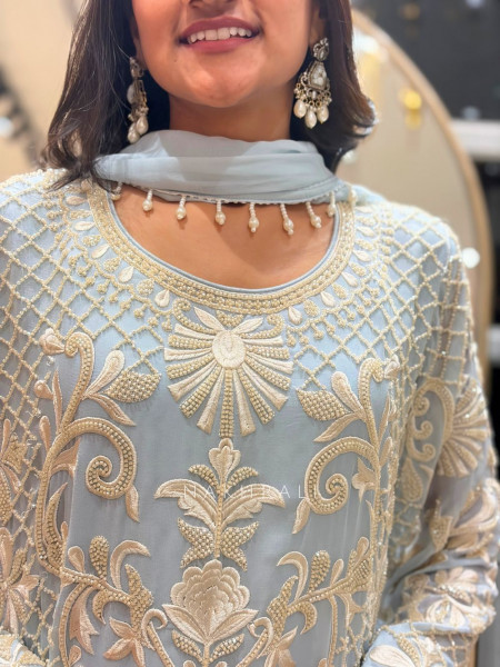 reevaya Light Blue Georgette Kurta Set with Thread Embroidery