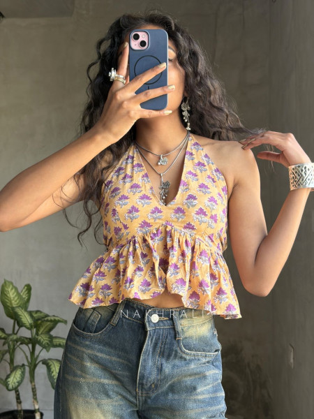 Tierra Flare Yellow Printed Crop Top
