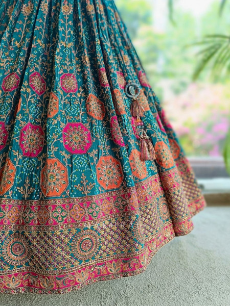 Gulaal-e-Firdaus Rama Green Lehenga Set Embroidery & Mirror Work