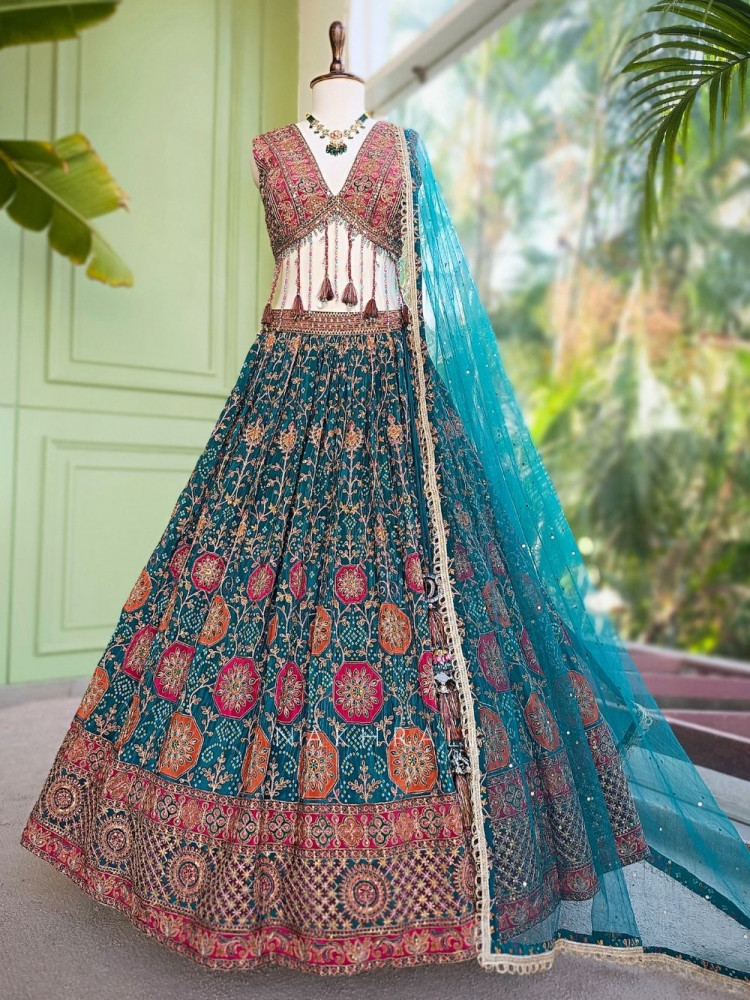 Image of Gulaal-e-Firdaus Rama Green Lehenga Set Embroidery &amp; Mirror Work