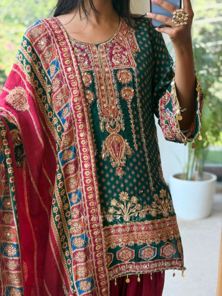 Aura-Miyan Green Crepe Silk Farshi Suit Set