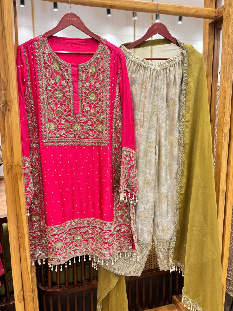 Image of Gul-o-Zaitoon Pink Plazo Suit Set
